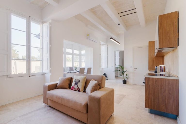 Rare Suite in Valletta's Heart! Sea-View + WiFi Main Image