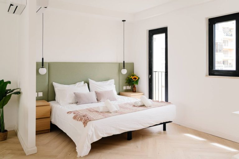 1BDR Mainstreet Sliema Suite! Designer Finish! Main Image