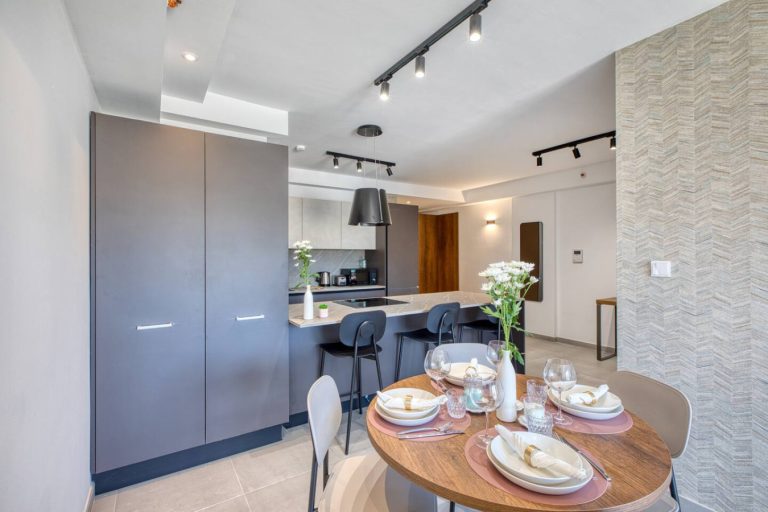 Modern 1-Bedroom Central St. Julian’s Sleeps 4! Main Image
