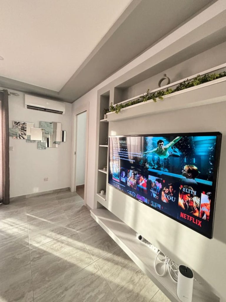 Elegant Penthouse St Julians Main Image