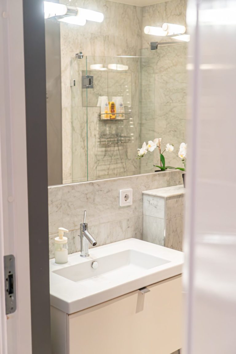 Spacious 3BR Apt at Vasaplatsen Central Gothenburg Main Image