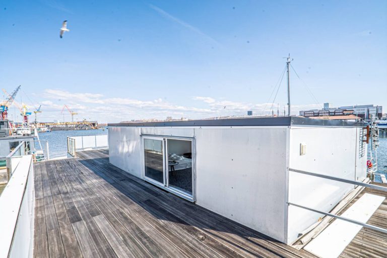 Unique Houseboat Heart of Gothenburg, Rooftop Deck Main Image